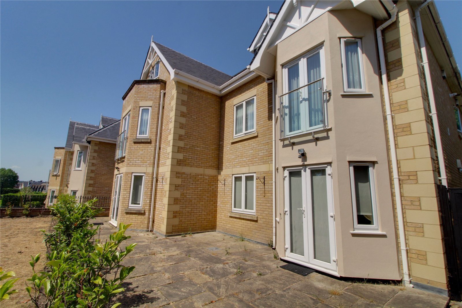 Slades Hill, Enfield, Middlesex, EN2 Image 2