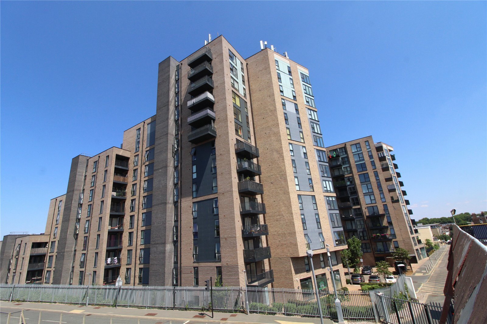 Hampden Road, London, N8 Image 12