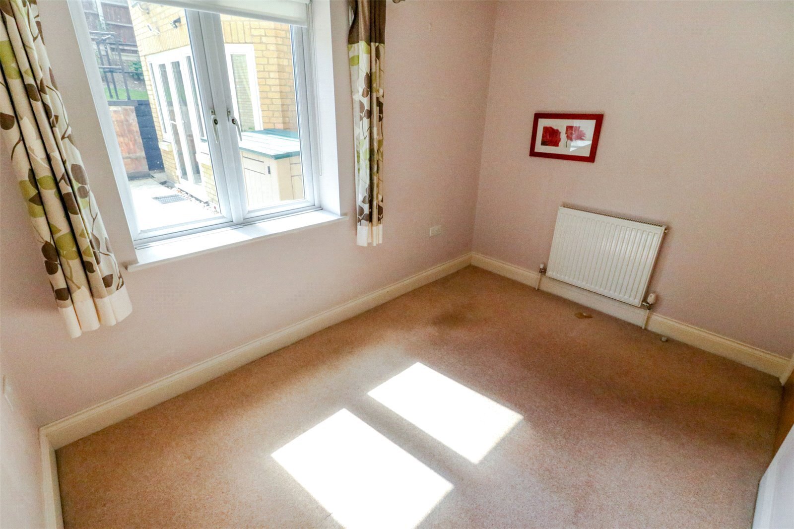 Slades Hill, Enfield, Middlesex, EN2 Image 13