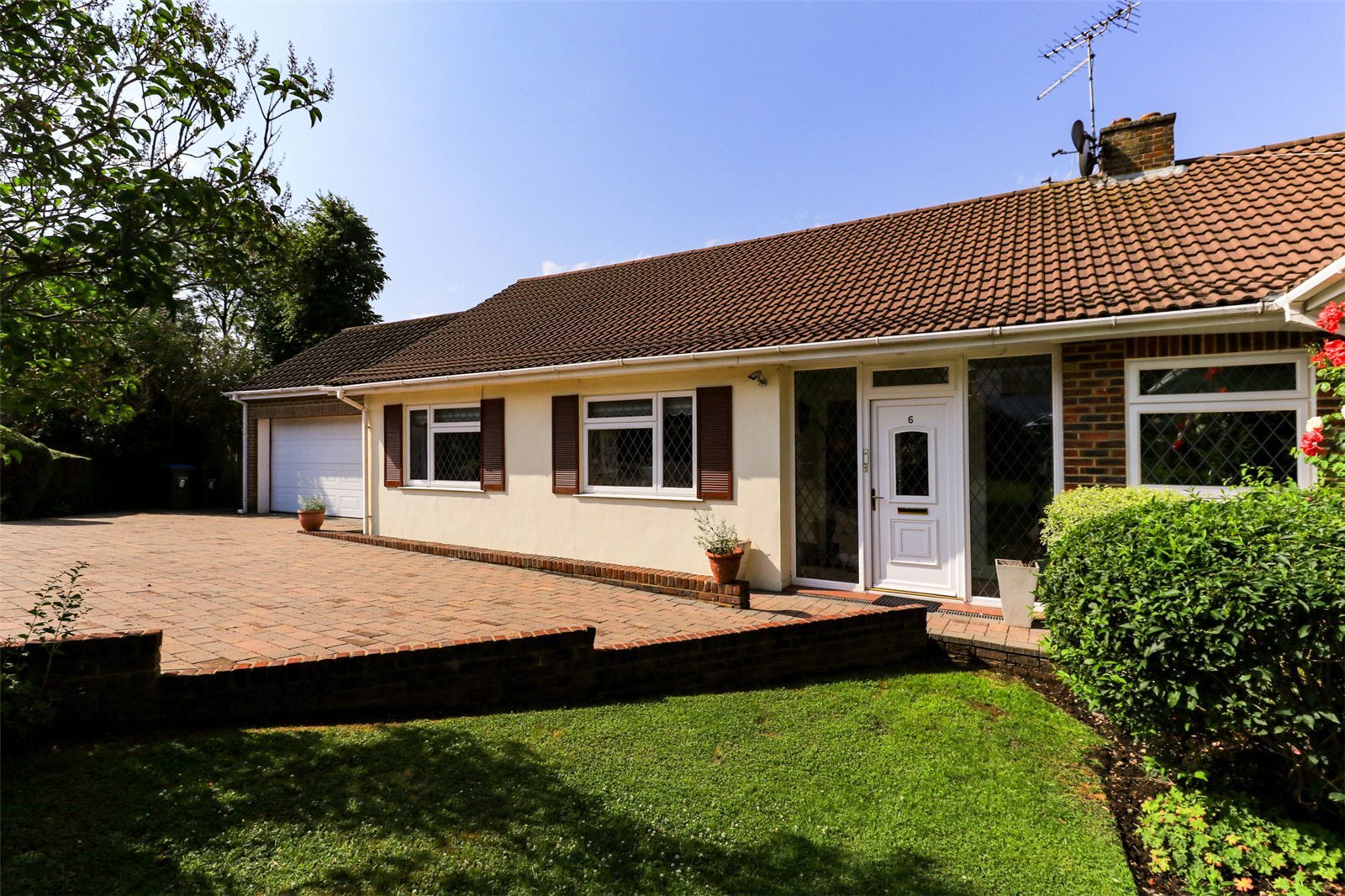 Ridgemount Gardens, Enfield, Middlesex, EN2 Image 3