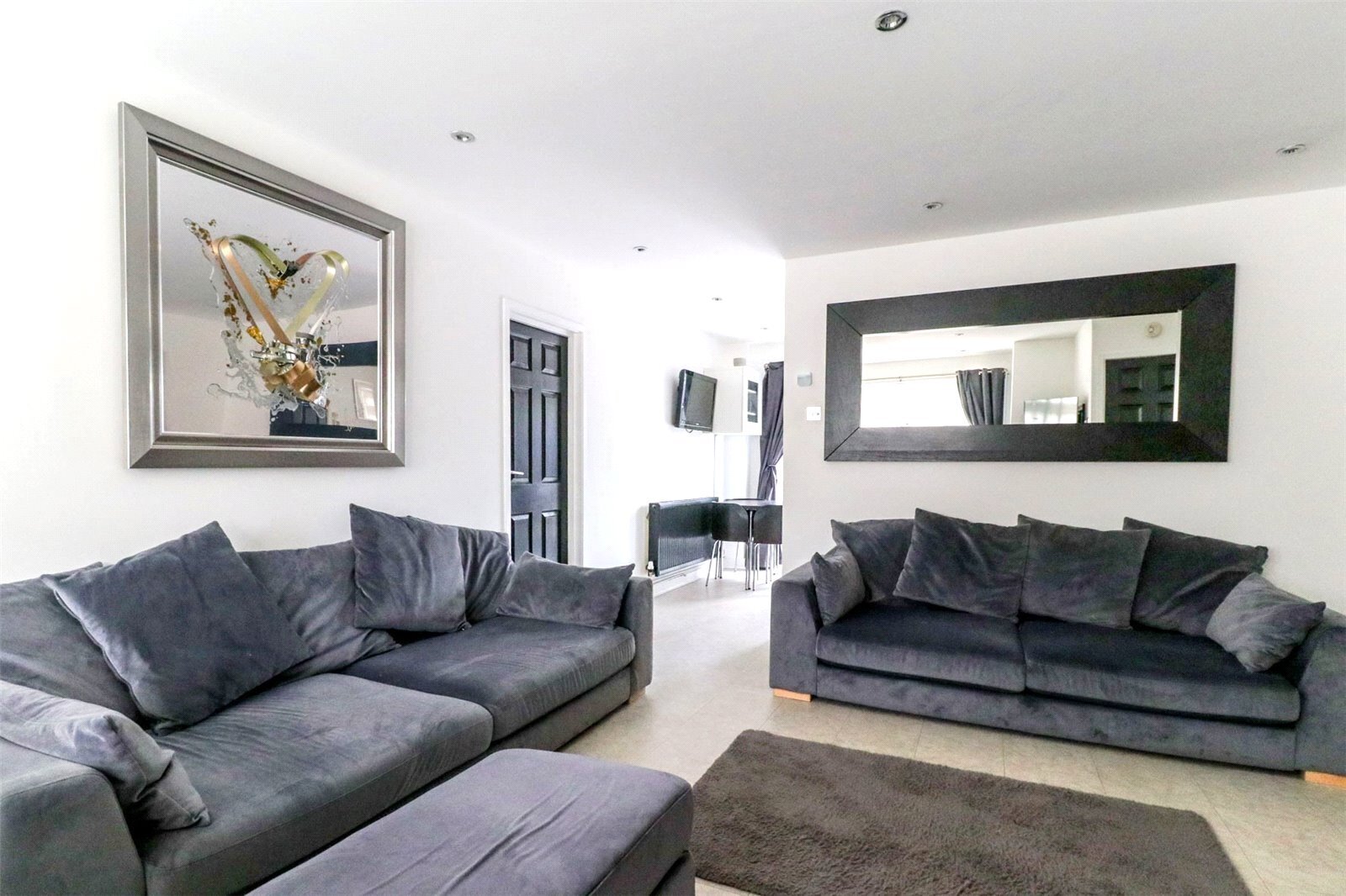 Glebe Avenue, Enfield, Middlesex, EN2 Image 5