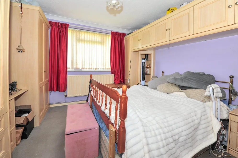 Property carousel item 14