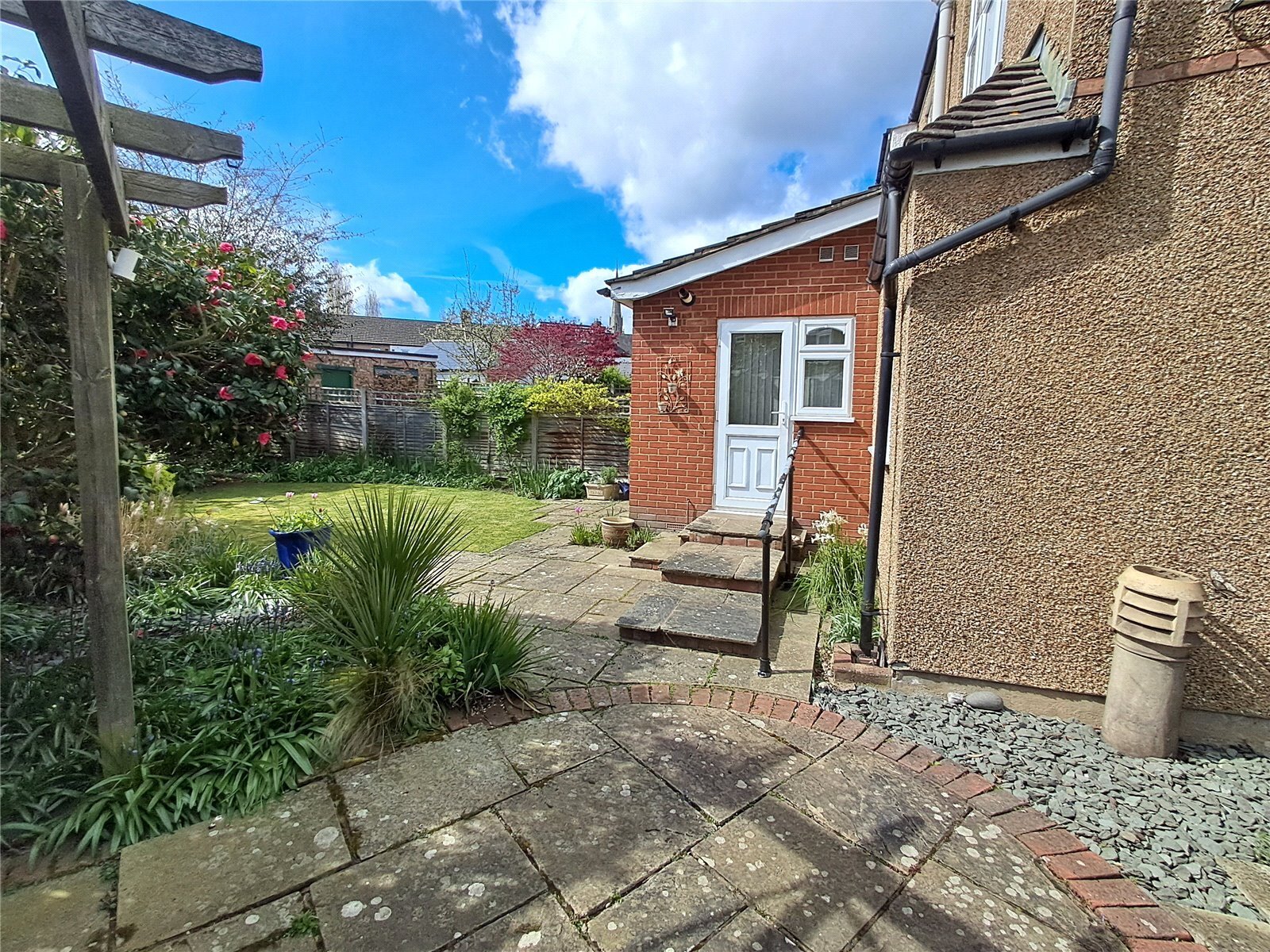 Chase Side Avenue, Enfield, Middlesex, EN2 Image 17