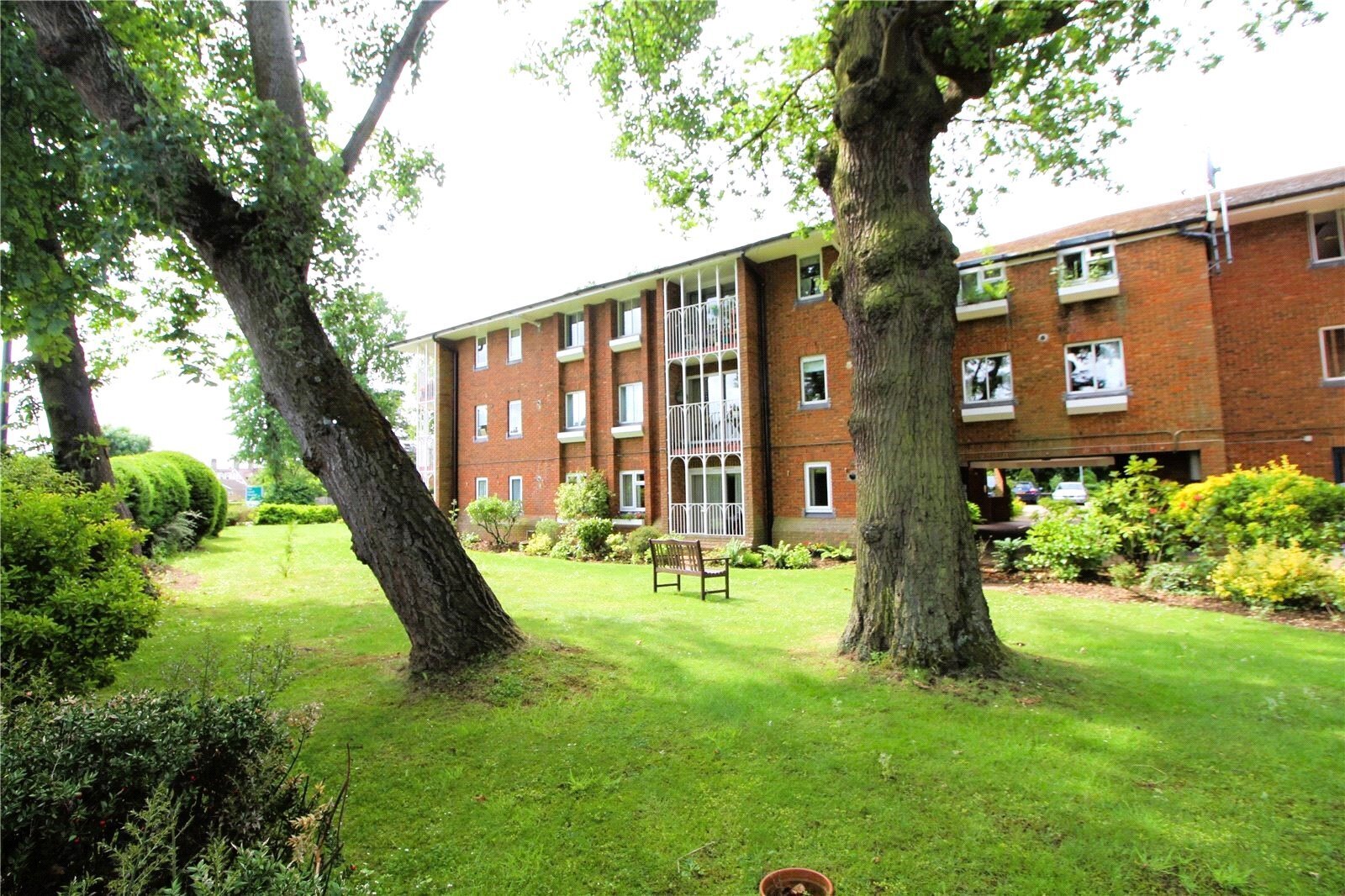 Cavell Drive, Enfield, Middlesex, EN2 Image 1