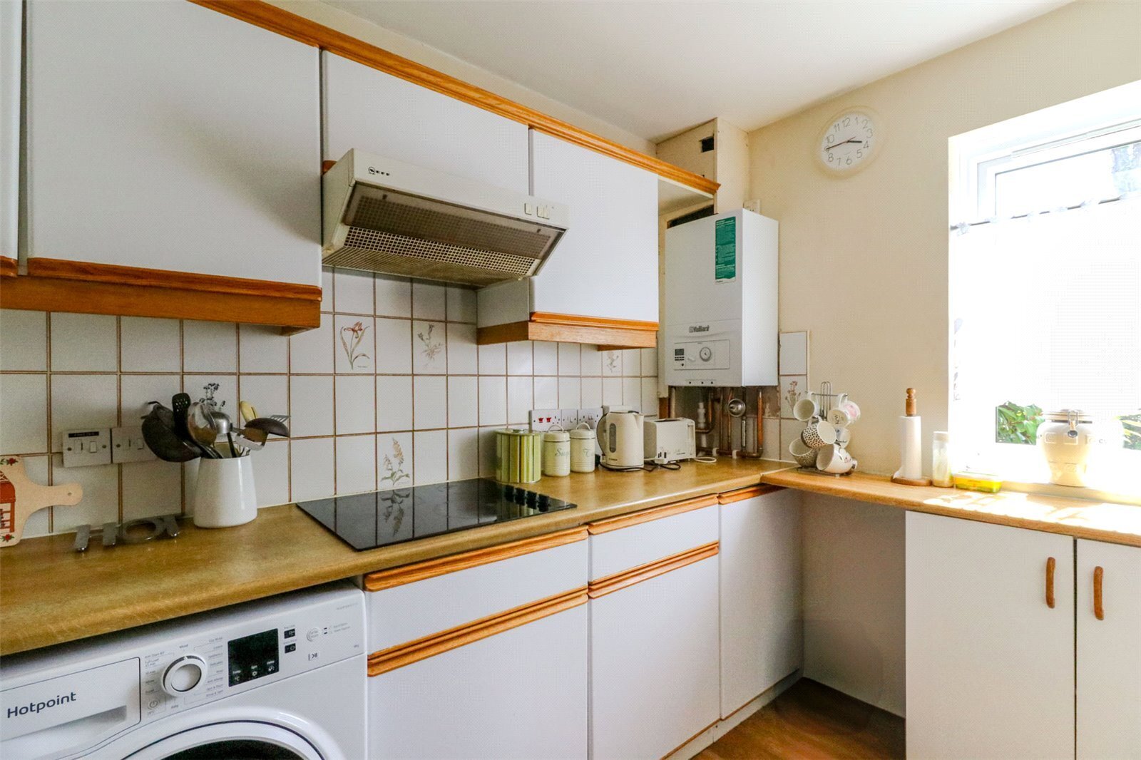 Cavell Drive, Enfield, Middlesex, EN2 Image 5