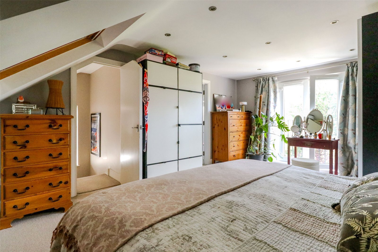 Bincote Road, Enfield, Middlesex, EN2 Image 17