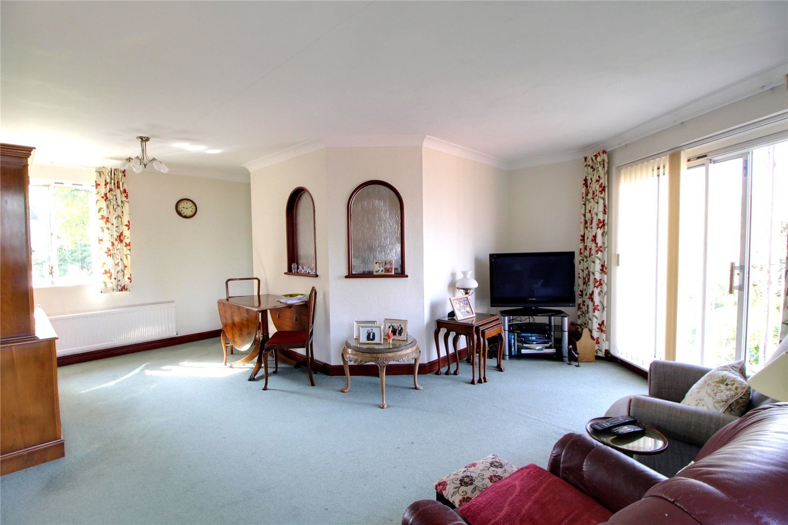 Cavell Drive, Enfield, Middlesex, EN2 Image 4