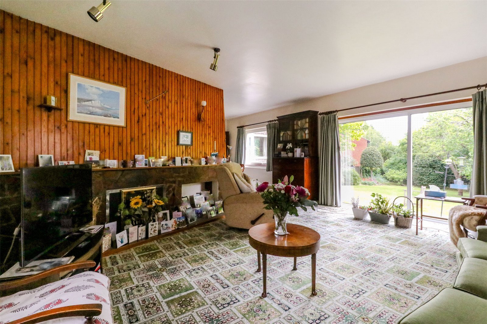 Rowantree Road, Enfield, Middlesex, EN2 Image 6