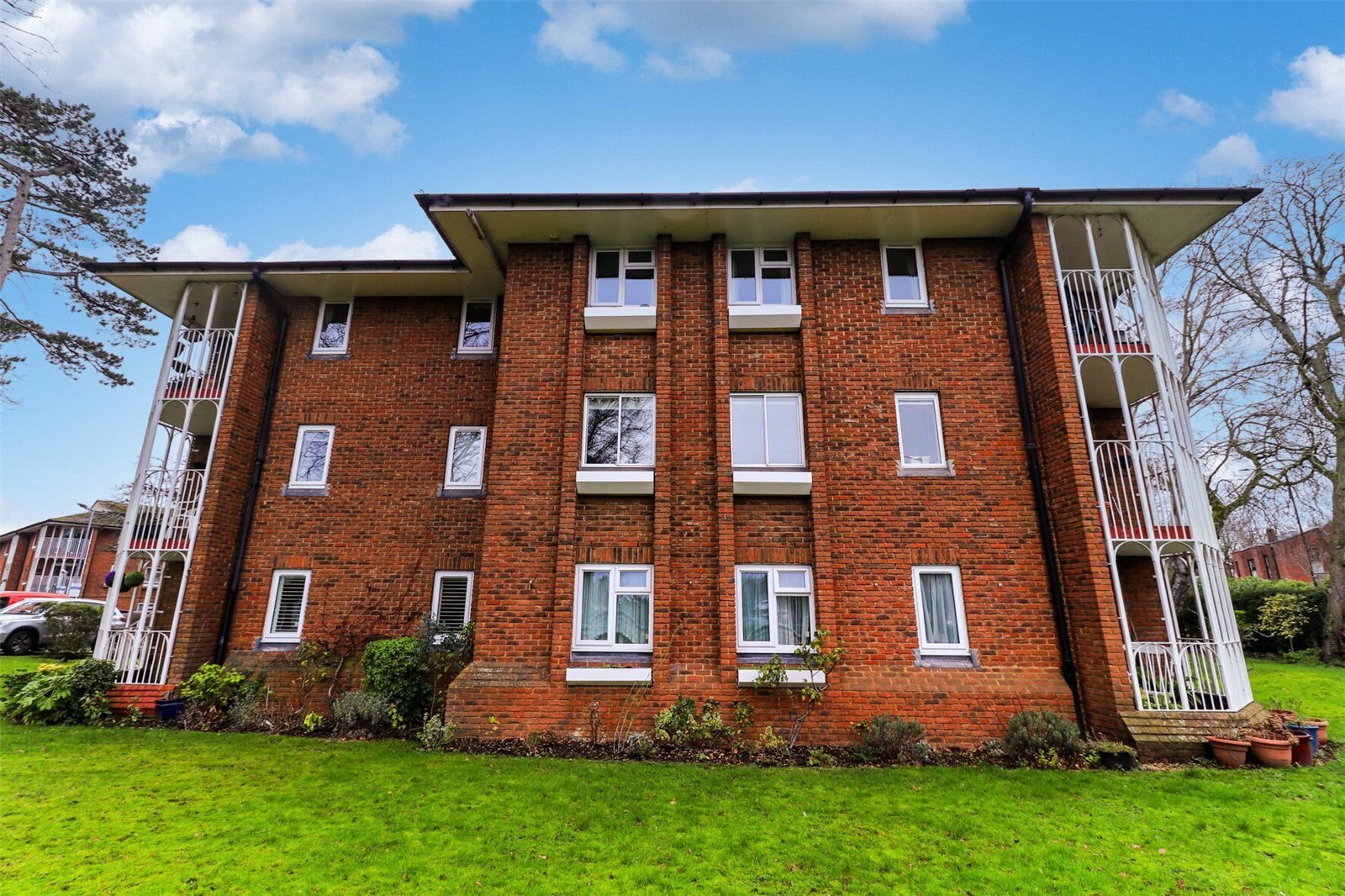Cavell Drive, Enfield, Middlesex, EN2 Image 13