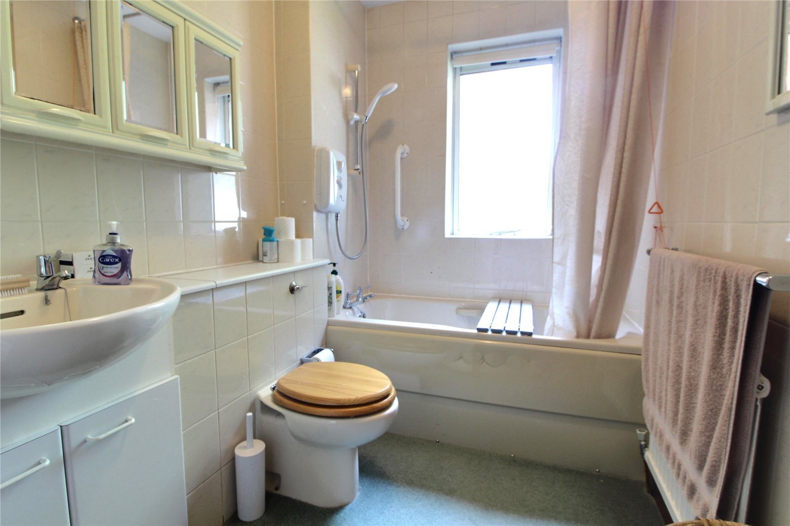 Cavell Drive, Enfield, Middlesex, EN2 Image 8