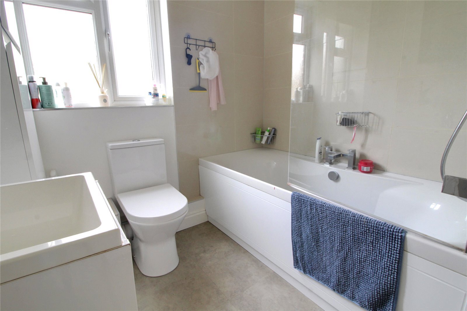 Park Avenue, Enfield, Middlesex, EN1 Image 3