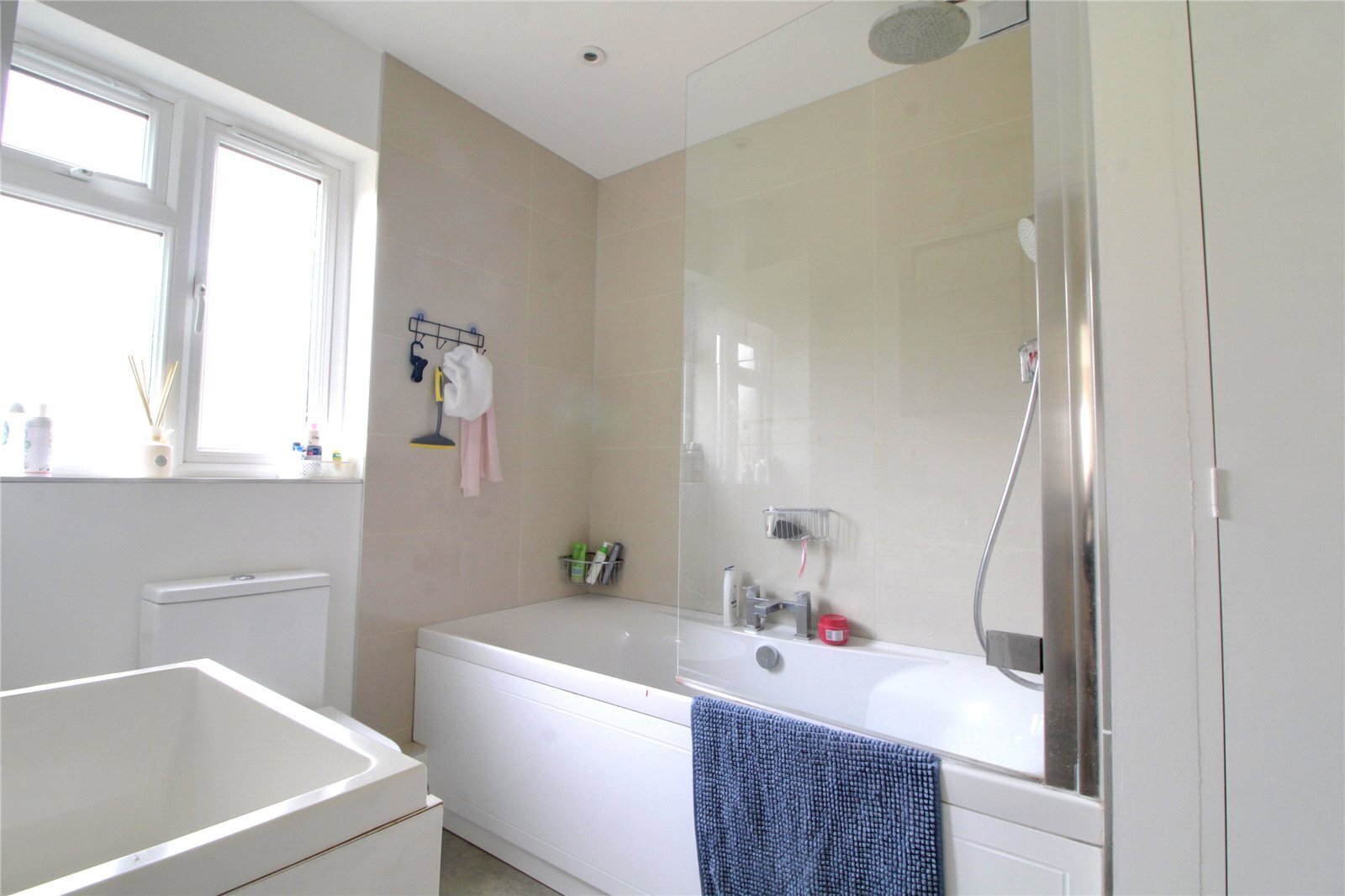 Park Avenue, Enfield, Middlesex, EN1 Image 4