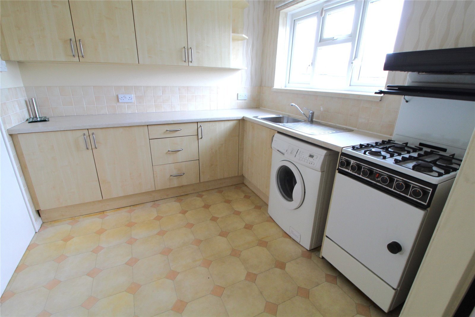 Baker Street, Enfield, Middlesex, EN1 Image 2