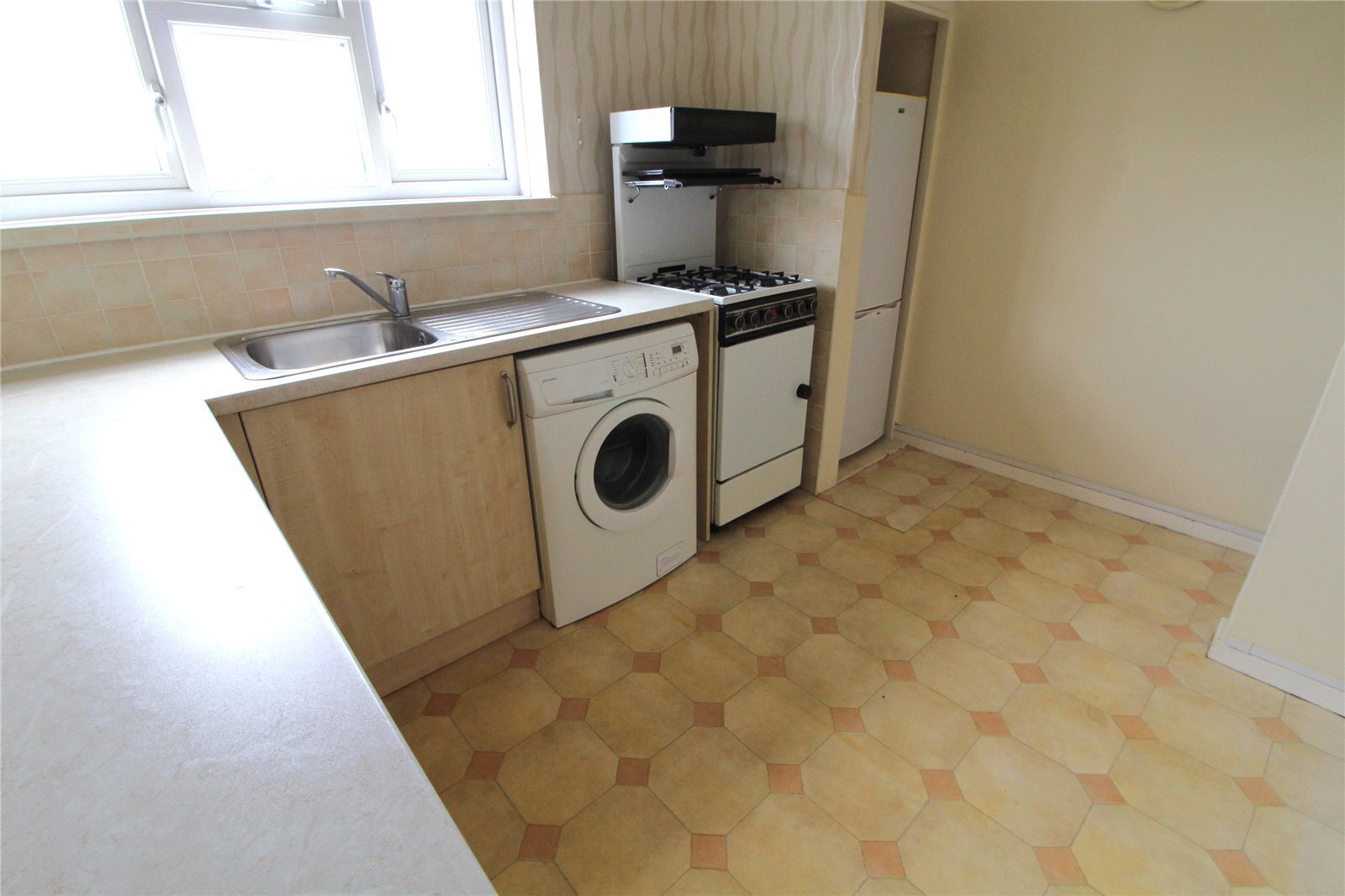 Baker Street, Enfield, Middlesex, EN1 Image 3
