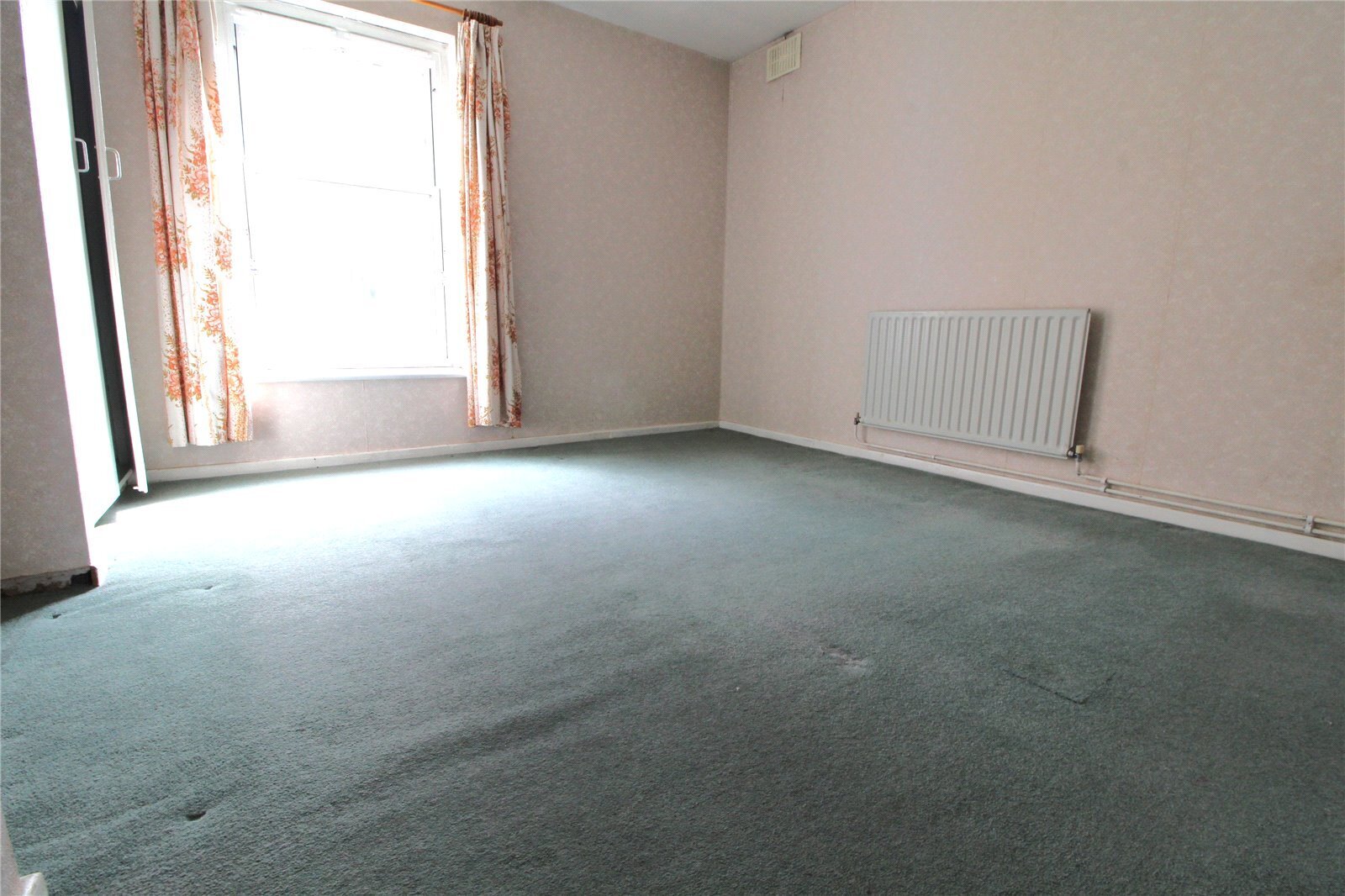 Baker Street, Enfield, Middlesex, EN1 Image 6