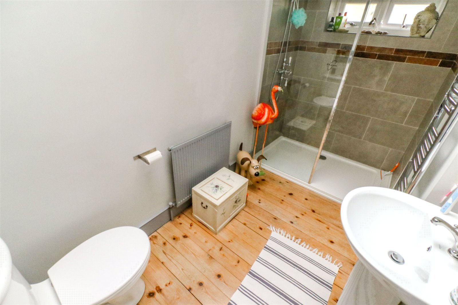 Bertram Road, Enfield, Middlesex, EN1 Image 10