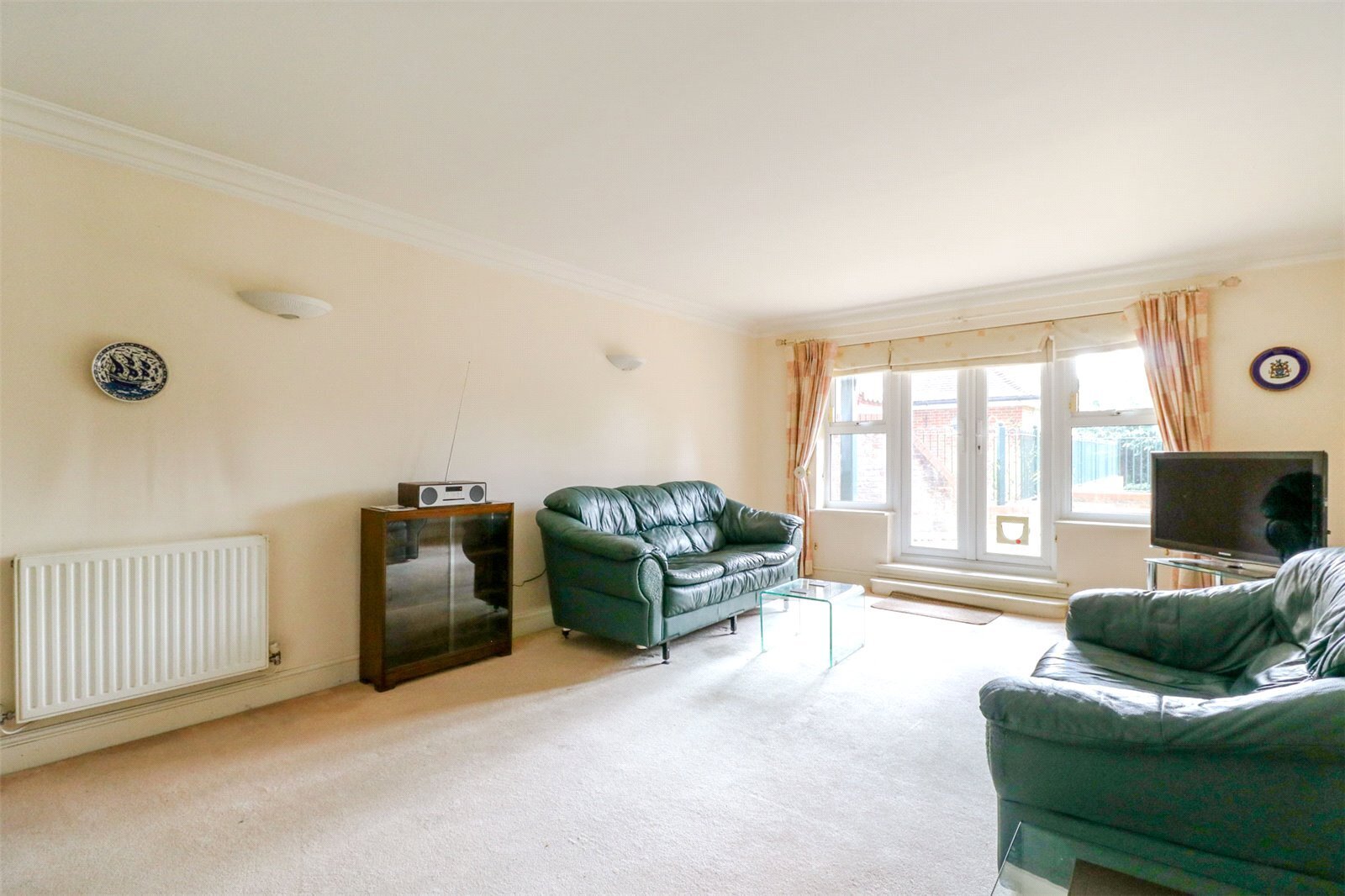 The Ridgeway, Enfield, Middlesex, EN2 Image 5