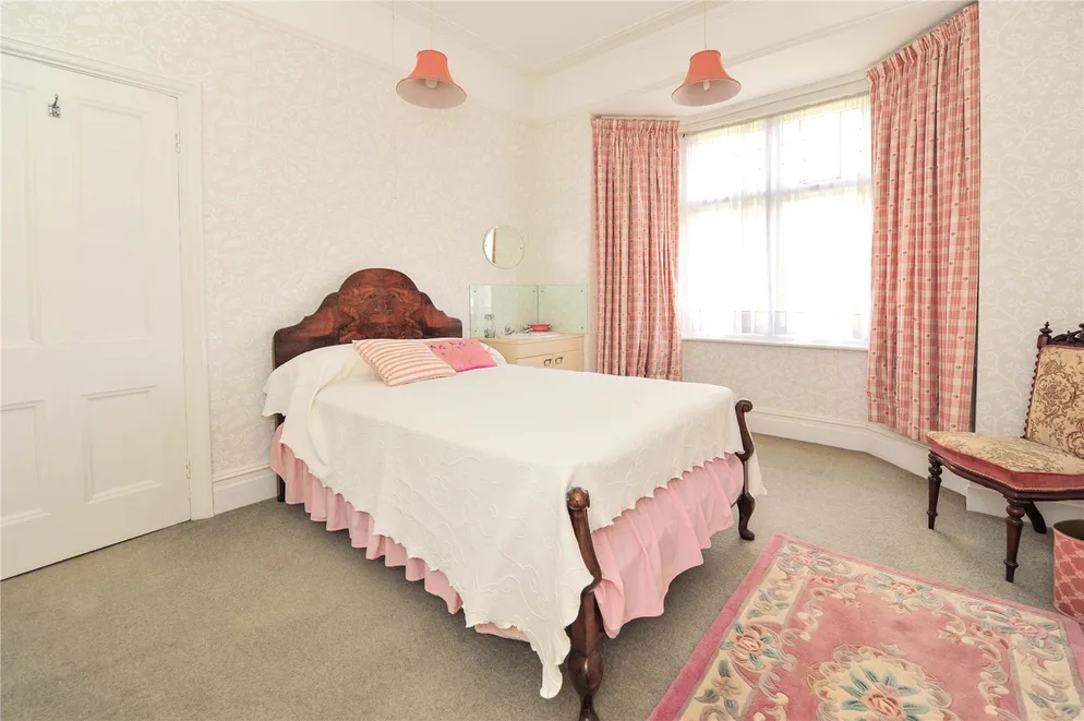 Property carousel item 29