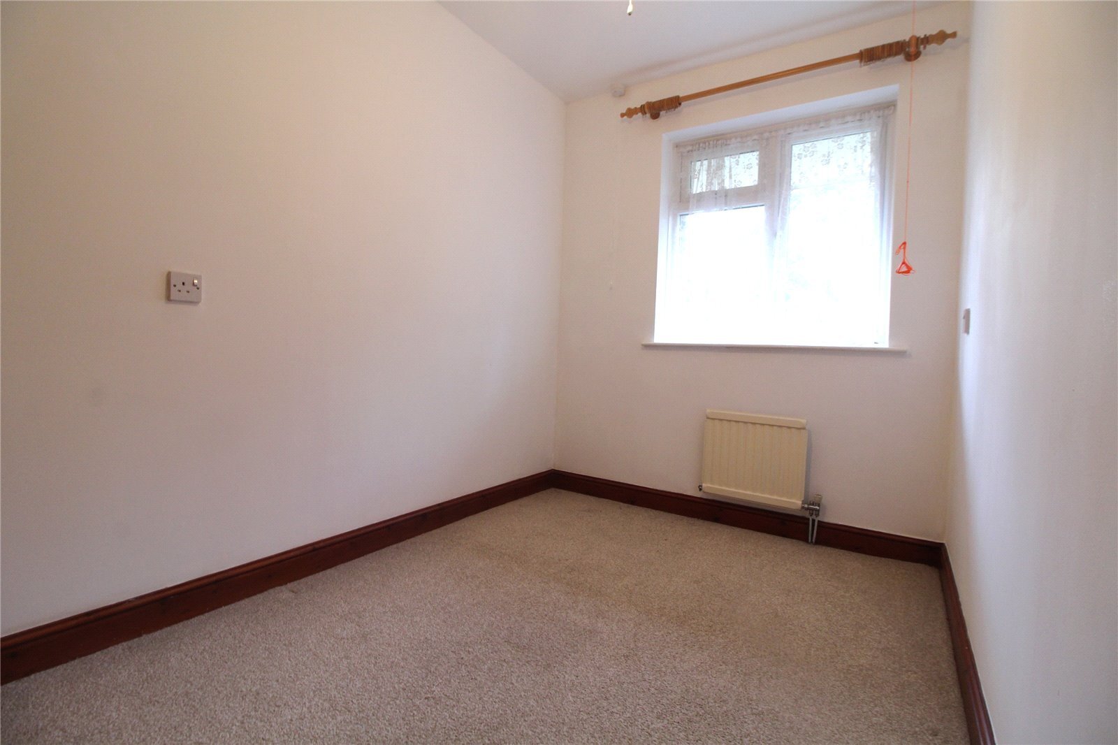 Cavell Drive, Enfield, Middlesex, EN2 Image 6