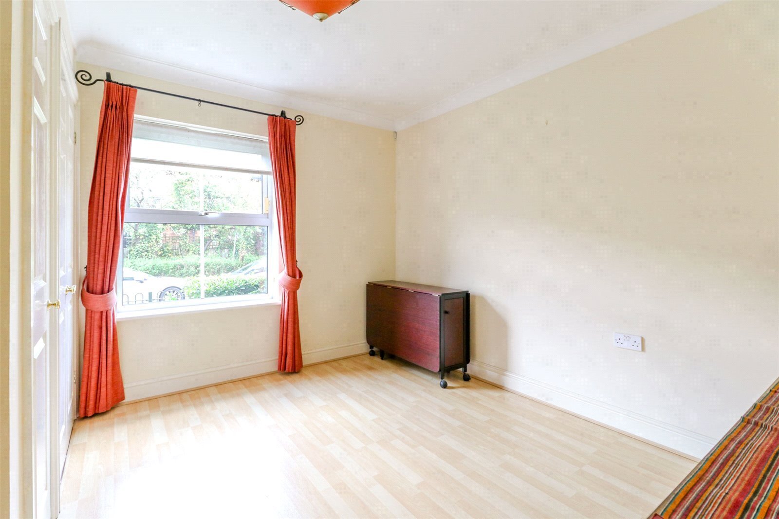 The Ridgeway, Enfield, Middlesex, EN2 Image 11