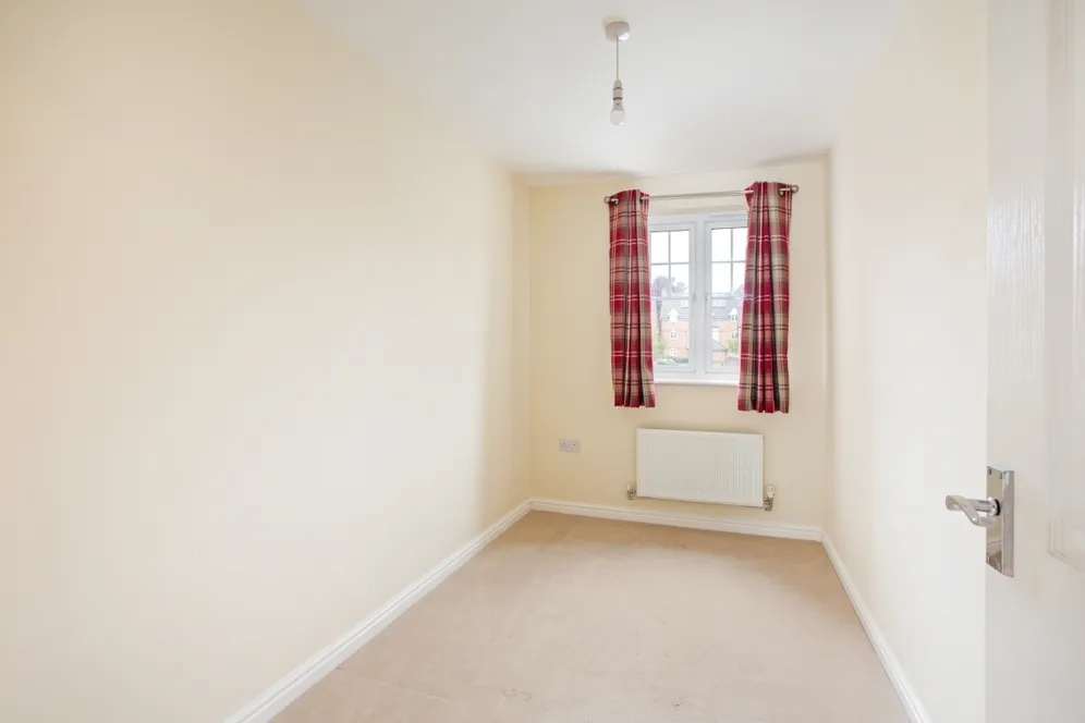 Garstons Way, Holybourne, GU34 photo 5