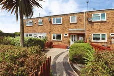 Aeron Close, Barry