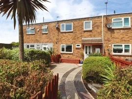 Aeron Close, Barry photo