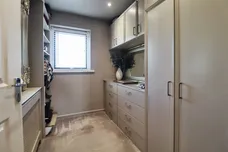 Aeron Close, Barry