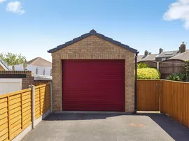 Broadgate, Ossett thumb 2