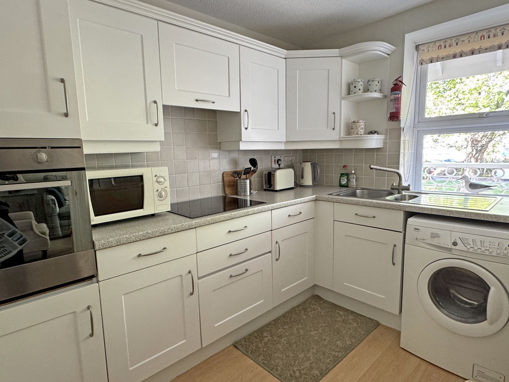 Western Court, Sidmouth Image 5