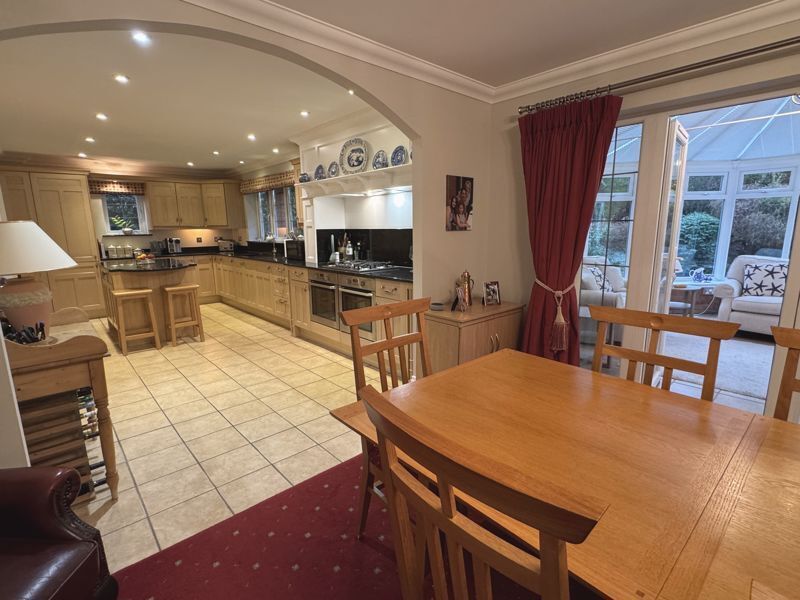 Abbey View, Sidmouth Image 10