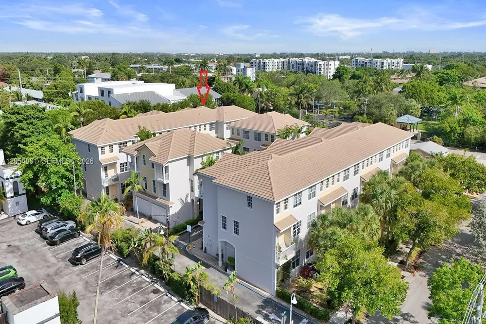 2726 Old Florida Trail, Wilton Manors, FL 33334
