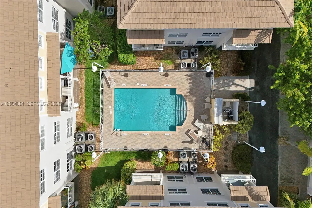 2726 Old Florida Trail, Wilton Manors, FL 33334