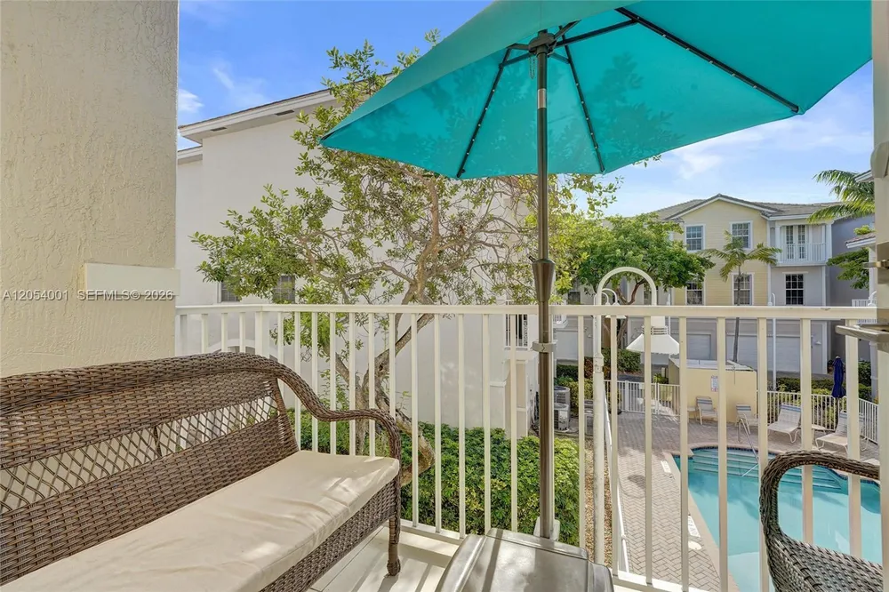 2726 Old Florida Trail, Wilton Manors, FL 33334