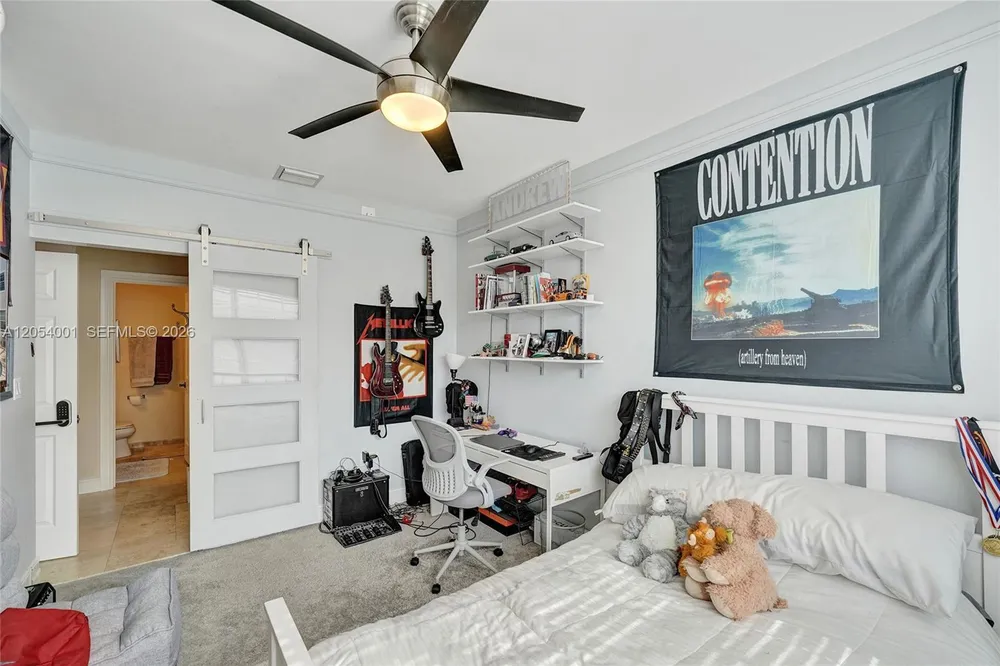 2726 Old Florida Trail, Wilton Manors, FL 33334