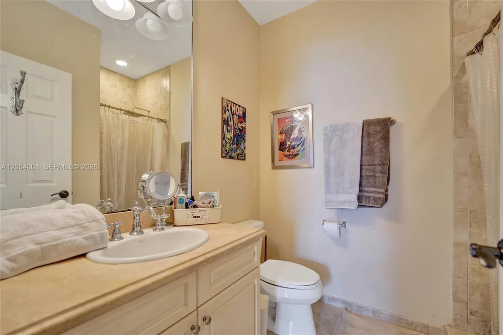 2726 Old Florida Trail, Wilton Manors, FL 33334