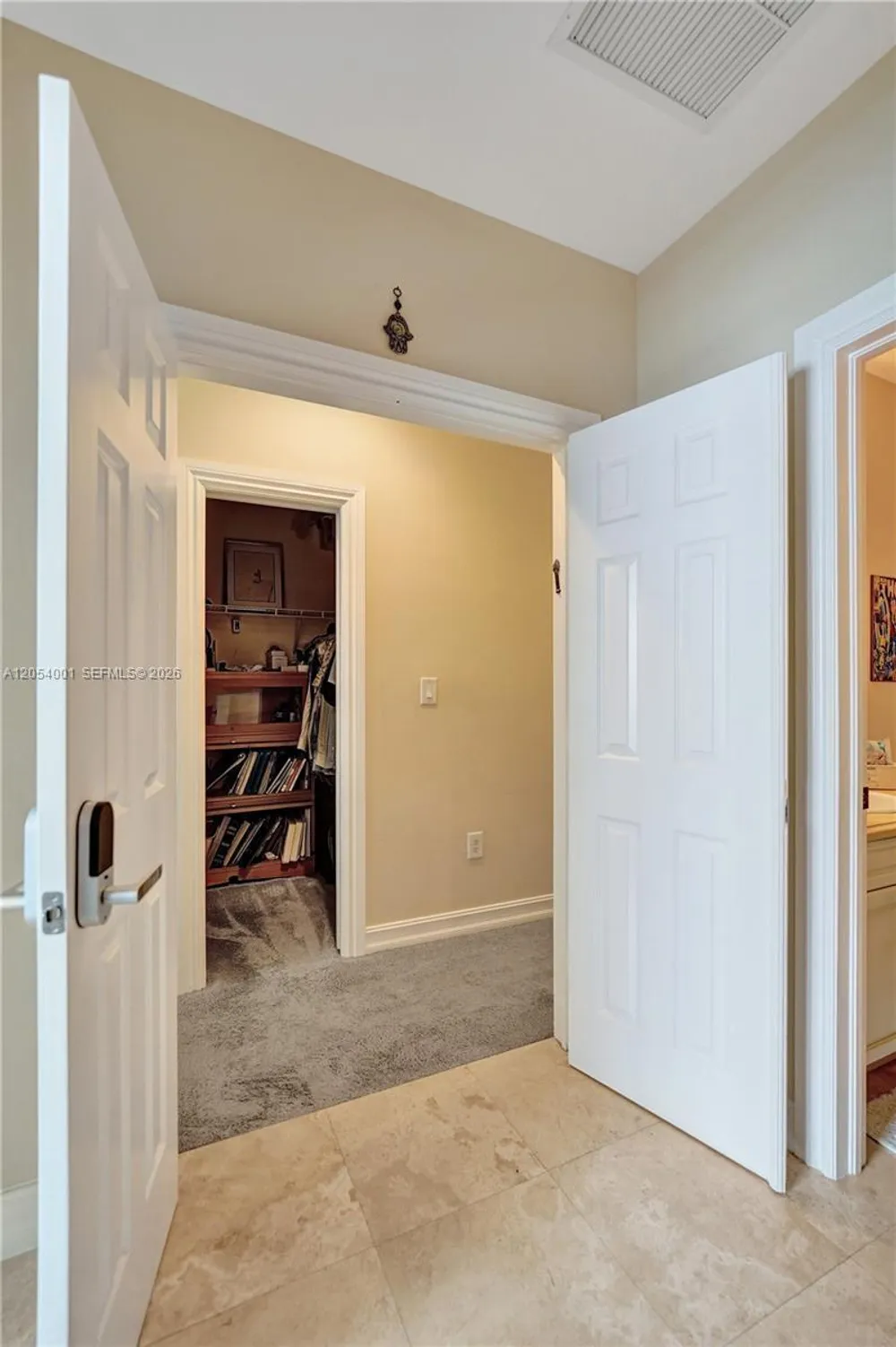 2726 Old Florida Trail, Wilton Manors, FL 33334