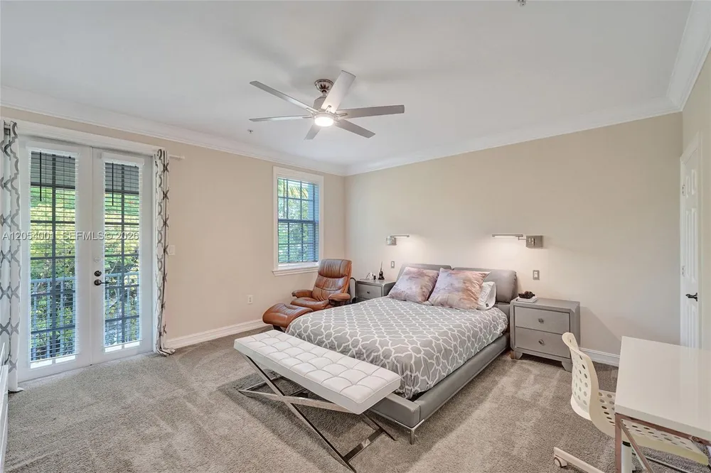2726 Old Florida Trail, Wilton Manors, FL 33334