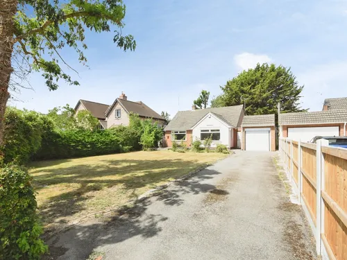 Hall Road, Panfield, Braintreephoto