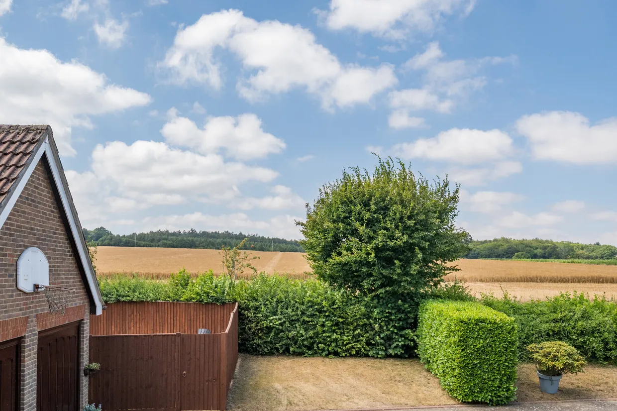Wansdyke Road, Great Bedwyn, SN8 photo 11