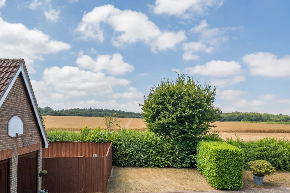 Wansdyke Road, Great Bedwyn, SN8 photo 11