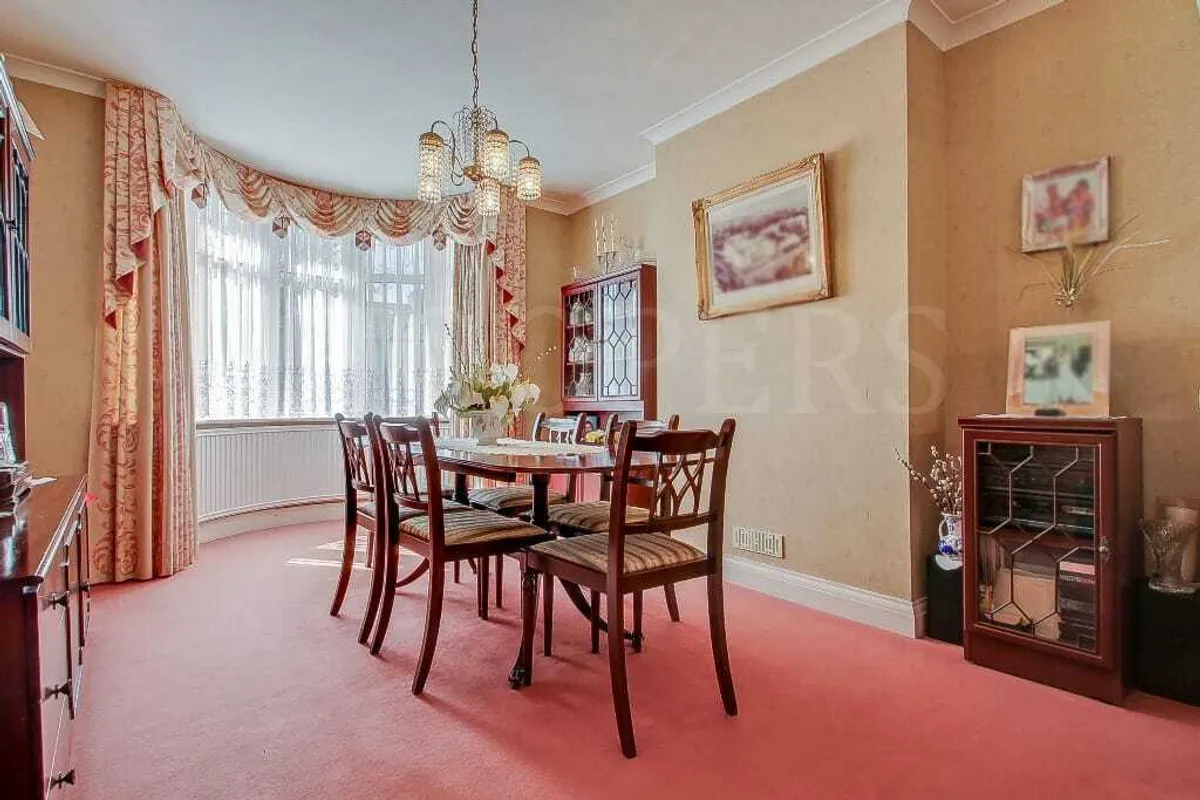 Ashcombe Park, London, NW2