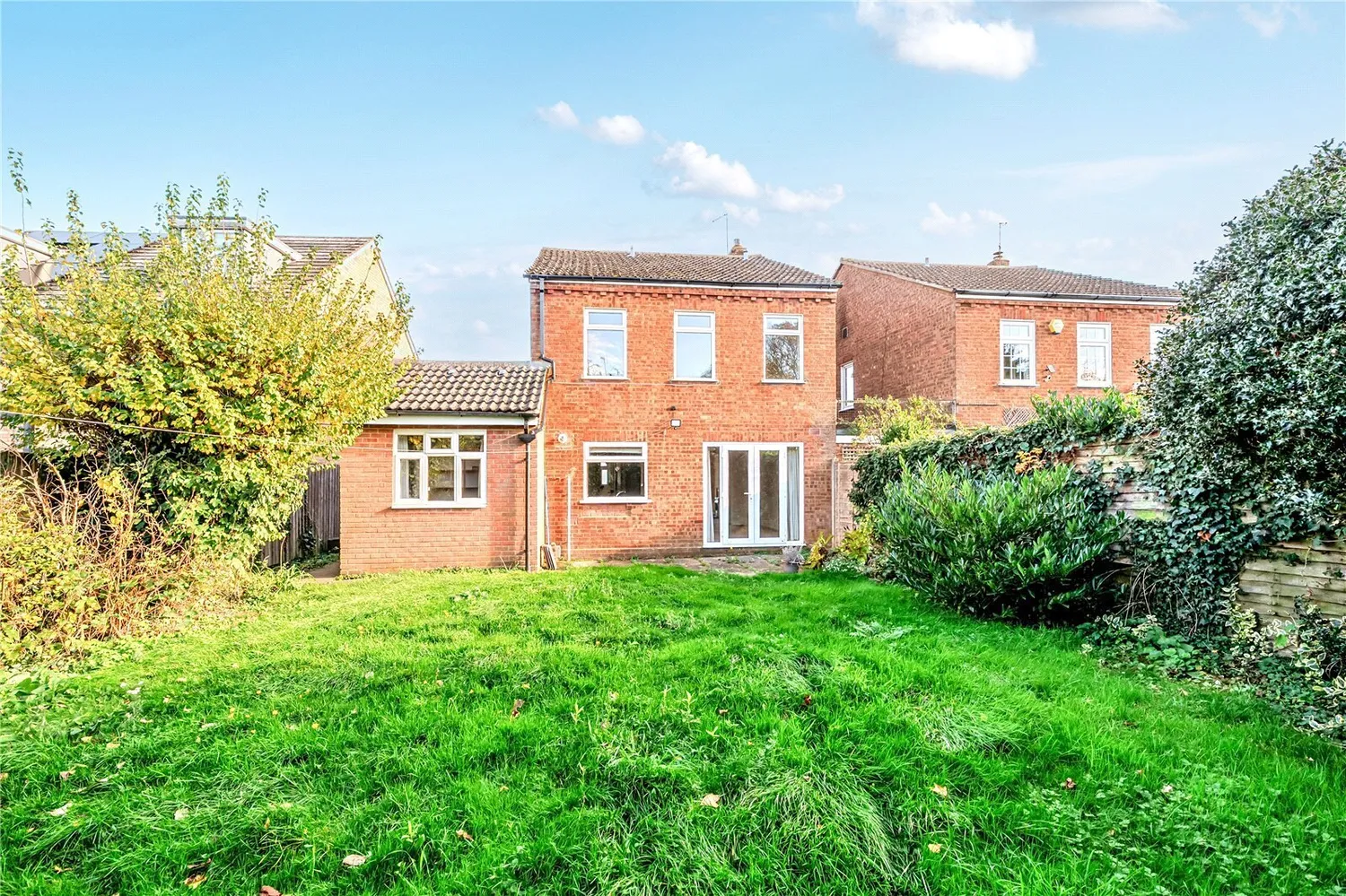 Luton Road, Toddington, LU5 photo 2