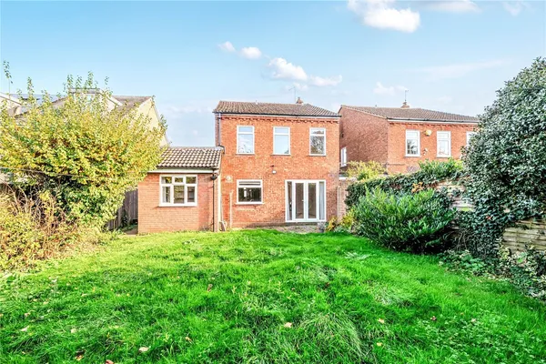 Luton Road, Toddington, LU5 photo 2