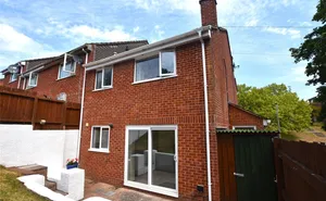 King Arthurs Road, Exeter, Devon, EX4 photo