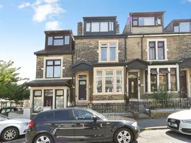 Hartman Place, Bradford photo
