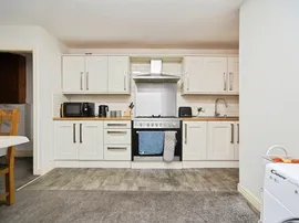 Hartman Place, Bradford thumb 2