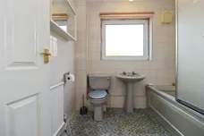 Moorfield Green, Rothwell, Kettering