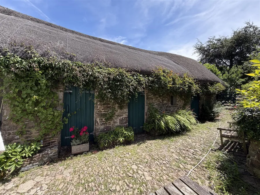 Property Image 28