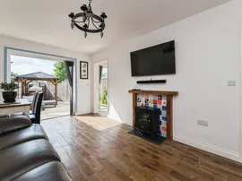 Glanvill Way, Honiton thumb 3